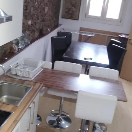 Apartment Cimadevilla, Near The Gijon